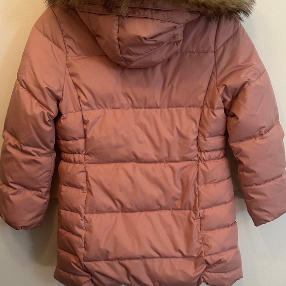 GAP Kids Pink Puffer Jacket with Faux Fur Hood - Picture 6 of 6